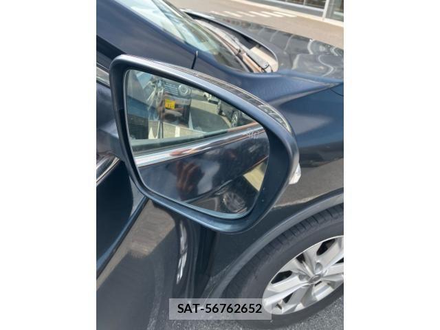 Nissan X-TRAIL 2014-06 8338616-17
