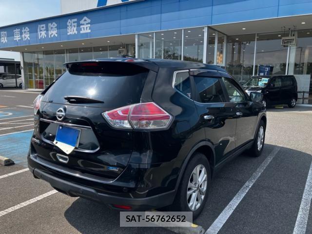 Nissan X-TRAIL 2014-06 8338616-3