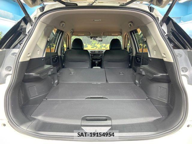 Nissan X-TRAIL 2017-03 8338612-9