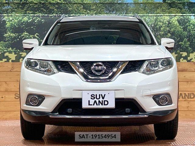 Nissan X-TRAIL 2017-03 8338612-13