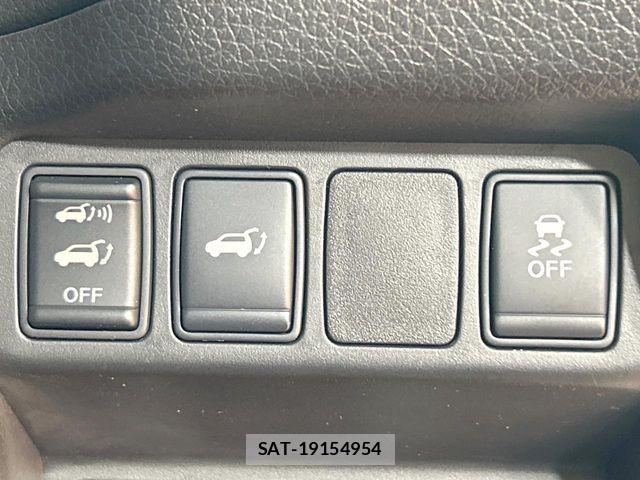 Nissan X-TRAIL 2017-03 8338612-5
