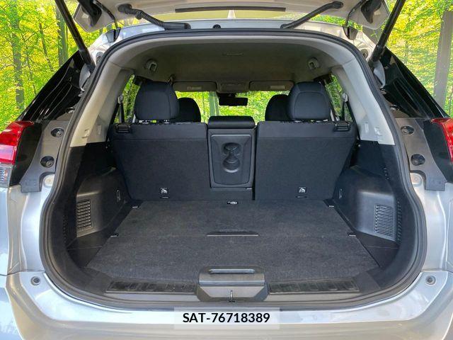 Nissan X-TRAIL 2019-05 8338611-9