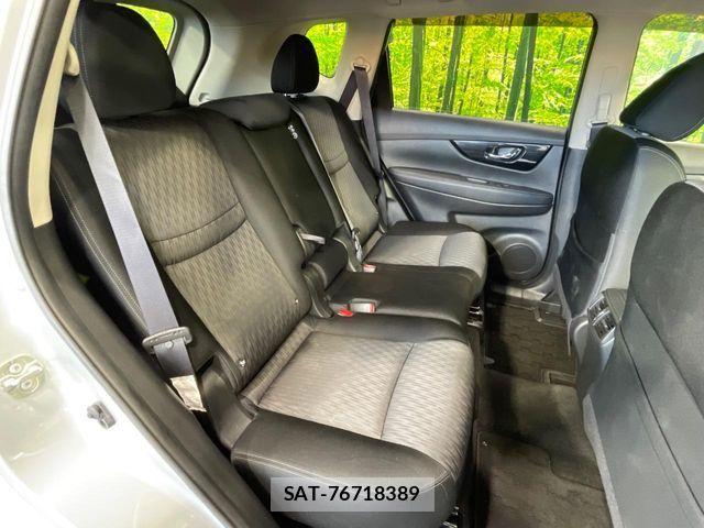 Nissan X-TRAIL 2019-05 8338611-8