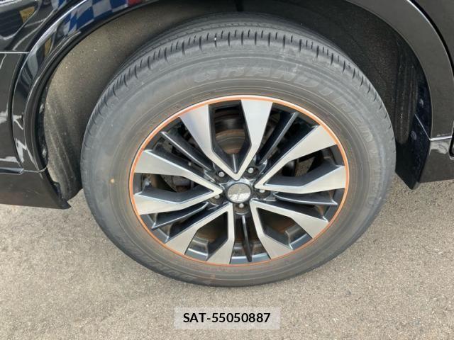 Nissan X-TRAIL 2016-04 8369928-10