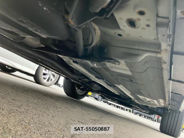 Nissan X-TRAIL 2016-04 8369928-12