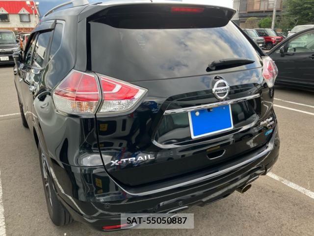 Nissan X-TRAIL 2016-04 8369928-5