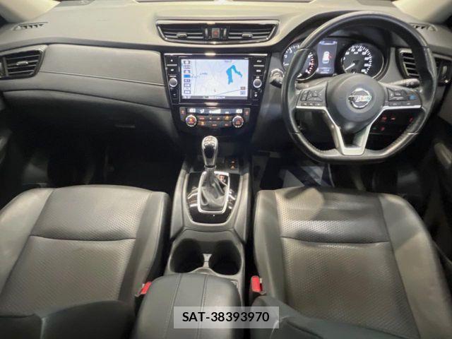 Nissan X-TRAIL 2021-09 8369918-1