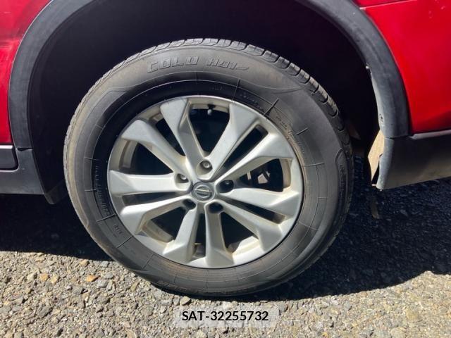 Nissan X-TRAIL 2014-03 8369930-14
