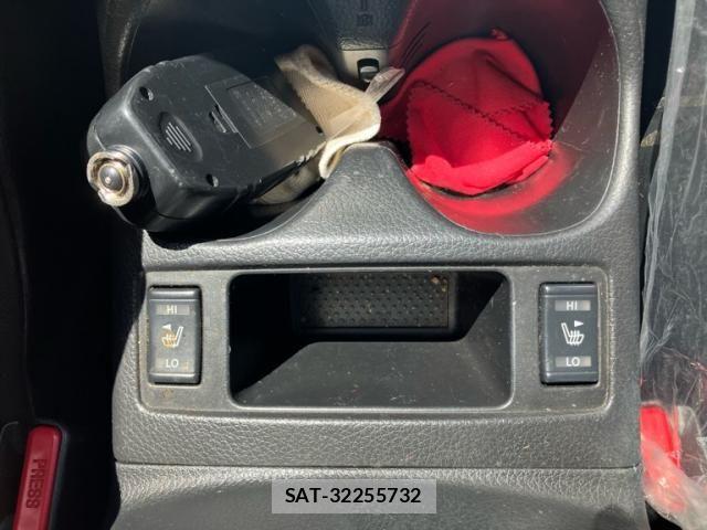 Nissan X-TRAIL 2014-03 8369930-24