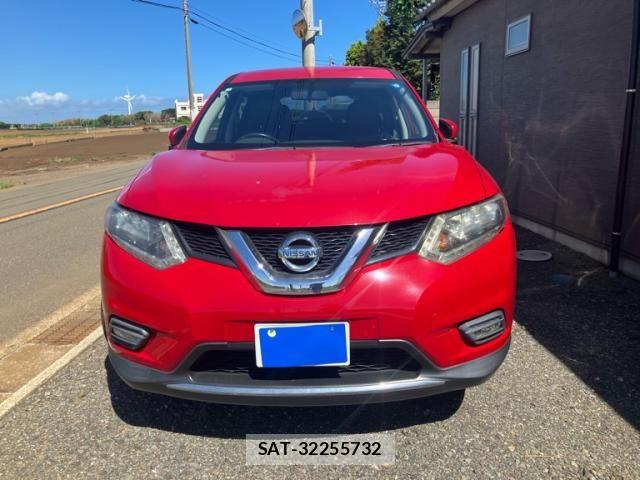 Nissan X-TRAIL 2014-03 8369930-4