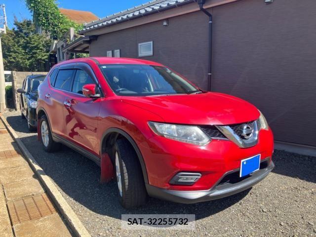 Nissan X-TRAIL 2014-03 8369930-5