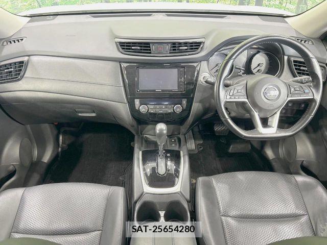 Nissan X-TRAIL 2019-12 8369925-1