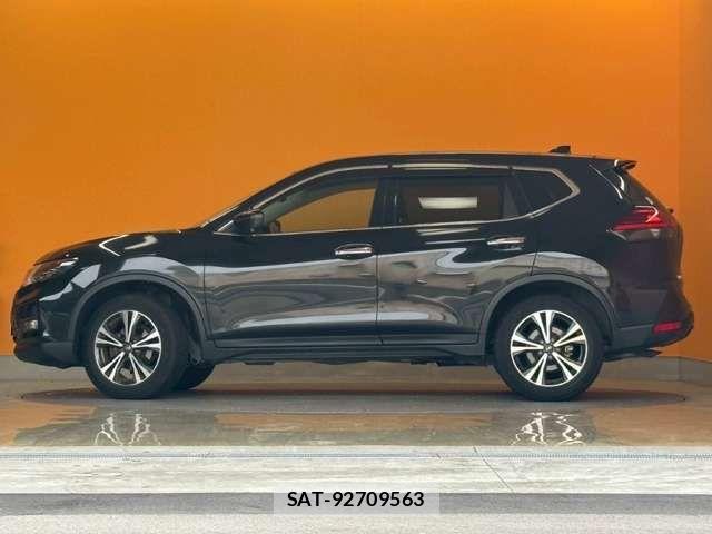 Nissan X-TRAIL 2017-12 8369924-7