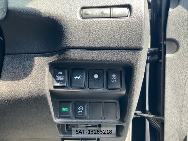 Nissan X-TRAIL 2019-09 8369923-19