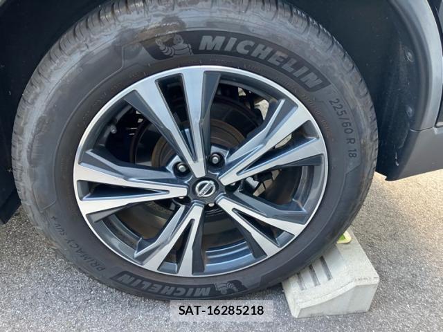 Nissan X-TRAIL 2019-09 8369923-7