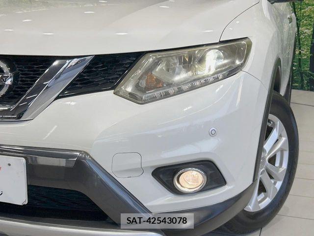 Nissan X-TRAIL 2014-09 8369927-12