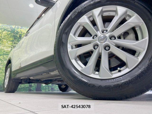 Nissan X-TRAIL 2014-09 8369927-13