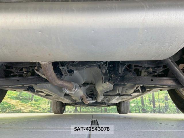 Nissan X-TRAIL 2014-09 8369927-19