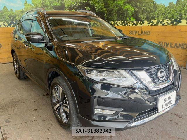 Nissan X-TRAIL 2018-12 8369922-15
