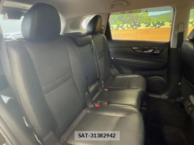 Nissan X-TRAIL 2018-12 8369922-8