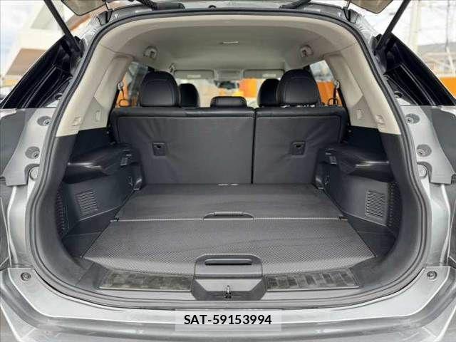 Nissan X-TRAIL 2015-11 8416015-19