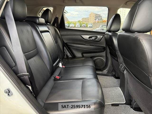 Nissan X-TRAIL 2016-07 8416023-17