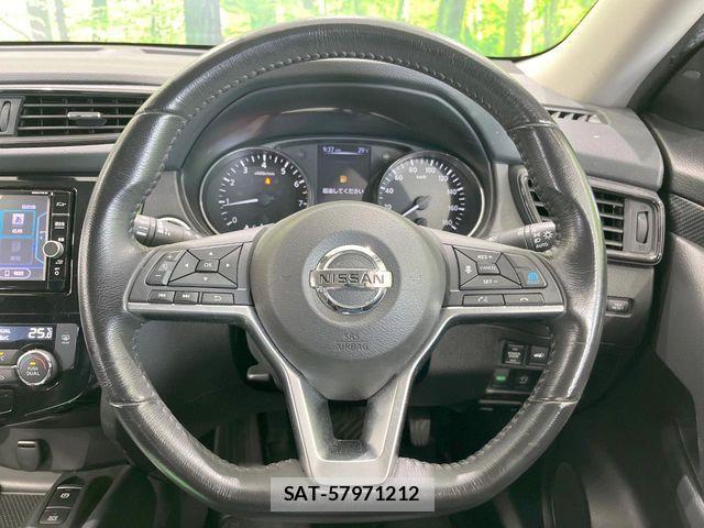 Nissan X-TRAIL 2017-09 8438752-10
