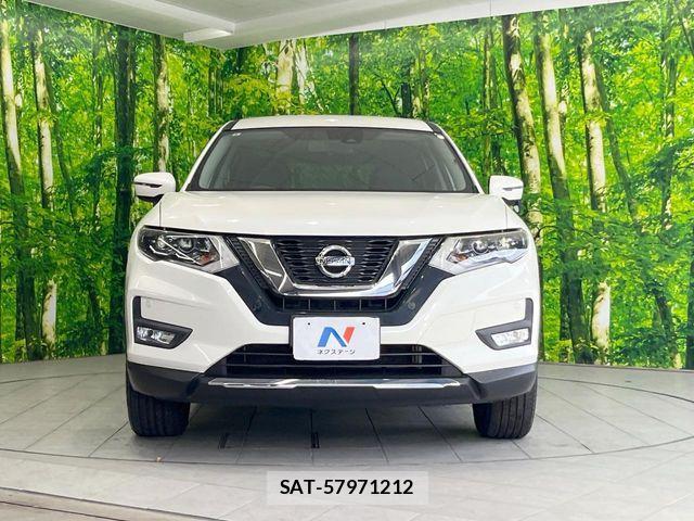 Nissan X-TRAIL 2017-09 8438752-13