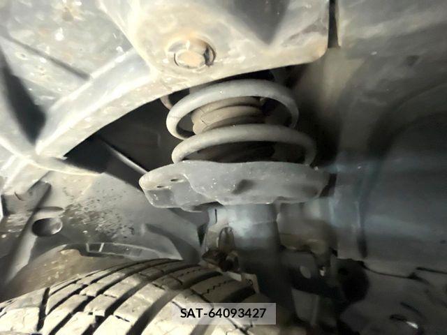 Nissan X-TRAIL 2016-10 8439149-19