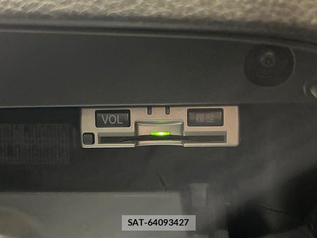 Nissan X-TRAIL 2016-10 8439149-4