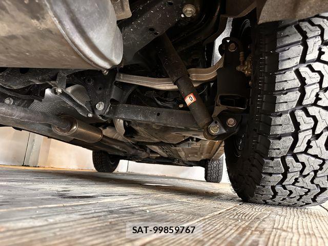 Nissan X-TRAIL 2017-06 8458820-28