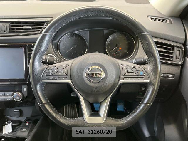 Nissan X-TRAIL 2019-09 8458818-4