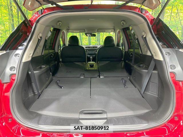Nissan X-TRAIL 2014-09 8528388-10