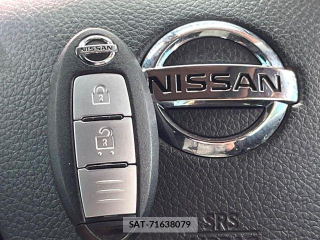 Nissan X-TRAIL 2015-12 8528389-8