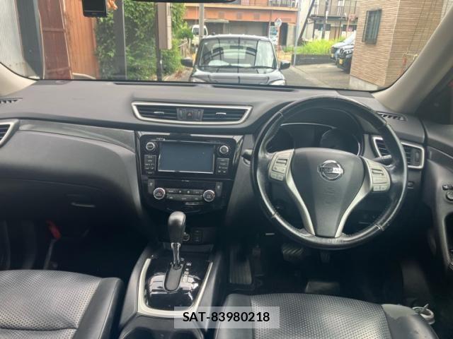 Nissan X-TRAIL 2014-11 8564191-9