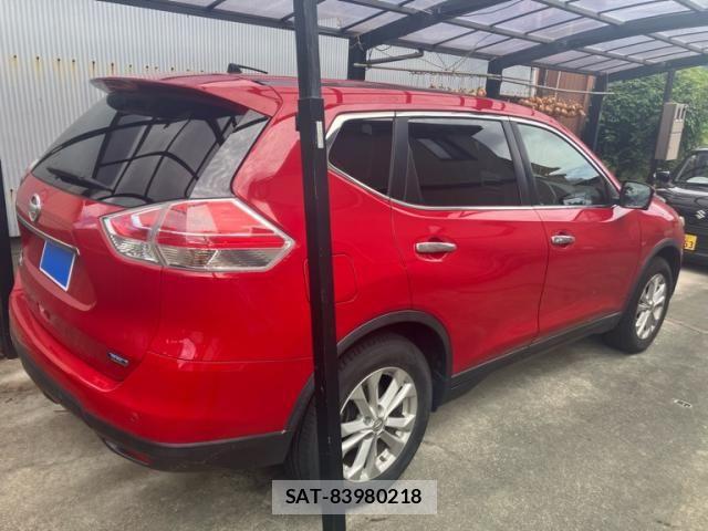 Nissan X-TRAIL 2014-11 8564191-7