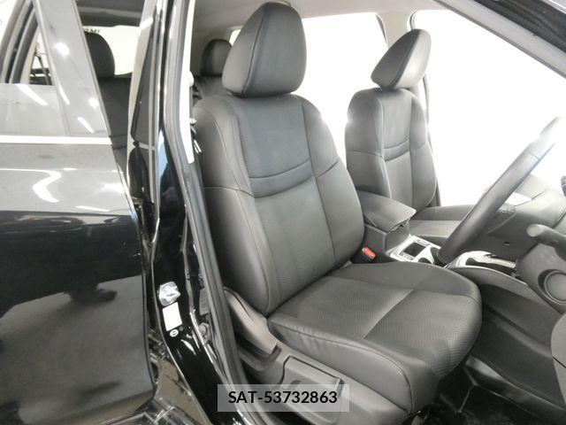 Nissan X-TRAIL 2016-10 8564188-10