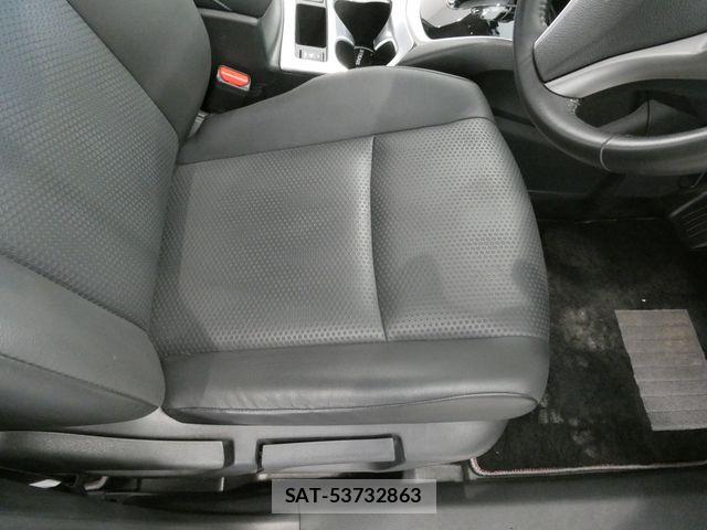Nissan X-TRAIL 2016-10 8564188-11