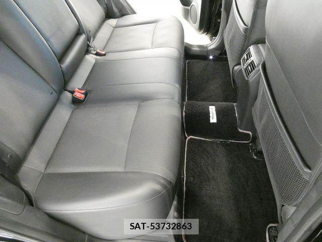 Nissan X-TRAIL 2016-10 8564188-13