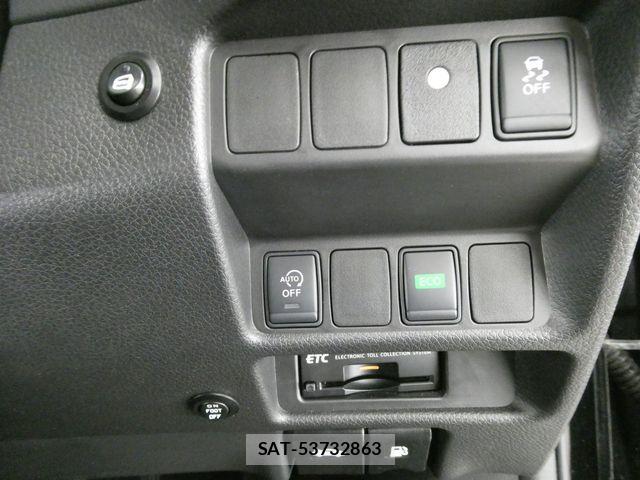 Nissan X-TRAIL 2016-10 8564188-22