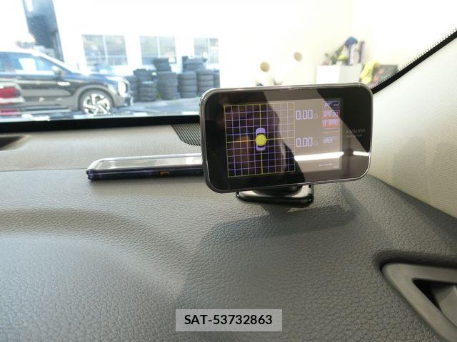 Nissan X-TRAIL 2016-10 8564188-27