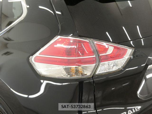 Nissan X-TRAIL 2016-10 8564188-8