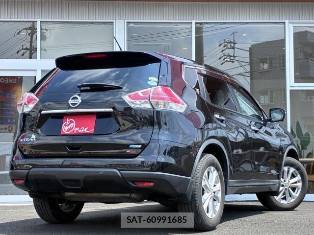 Nissan X-TRAIL 2014-03 8629935-6