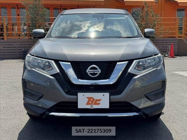 Nissan X-TRAIL 2018-03 8629931-8