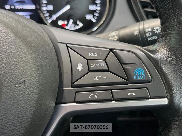 Nissan X-TRAIL 2017-12 8667200-3