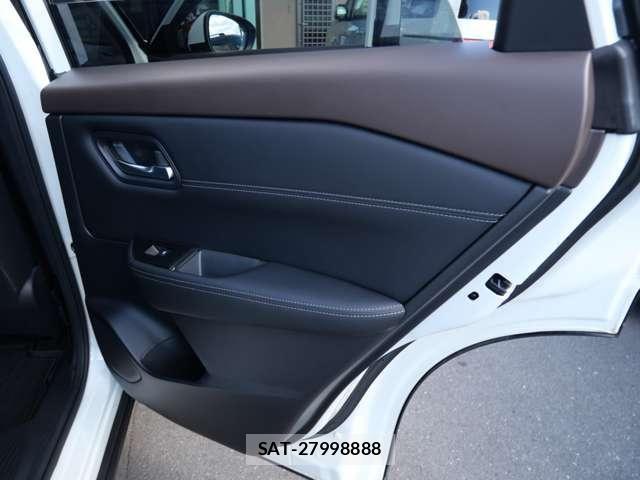 Nissan X-TRAIL 2022-10 8662557-11