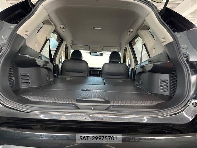 Nissan X-TRAIL 2017-03 8667201-11