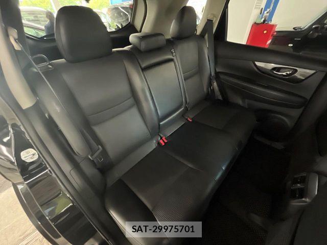 Nissan X-TRAIL 2017-03 8667201-8
