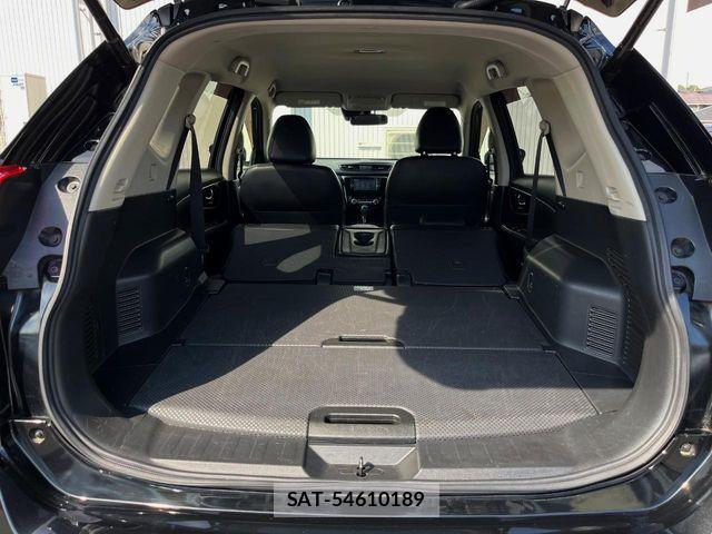 Nissan X-TRAIL 2018-06 8667199-9