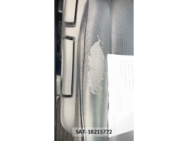 Nissan X-TRAIL 2016-02 8667203-16